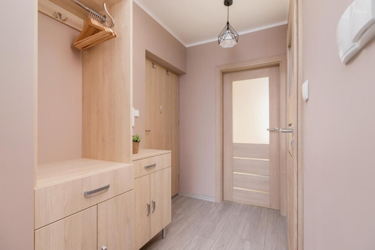 Business Apartment For Home Office Kolaczy Krakow By Noclegi Renters Esterno foto